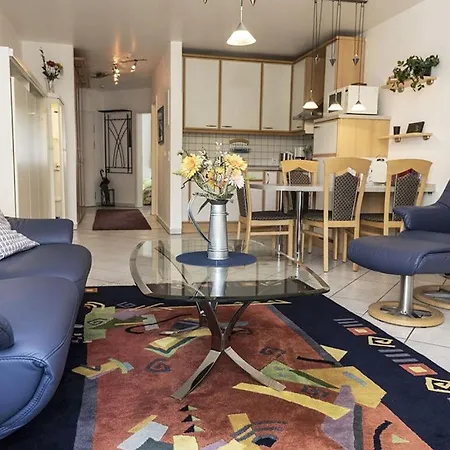 Am Stadtwald 3